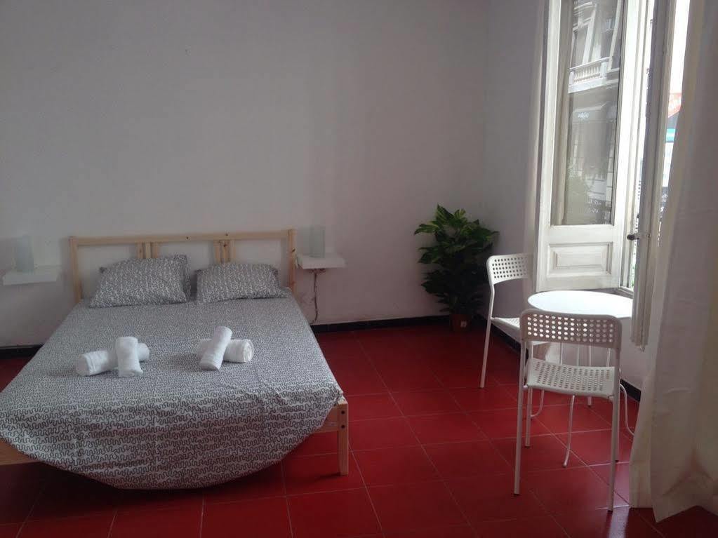 B&B Una Habitacion Propia Valencia Ngoại thất bức ảnh